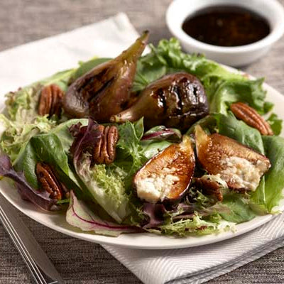 Image of Grilled Figs with Gorgonzola, Spiced Pecans, and Balsamic Reduction