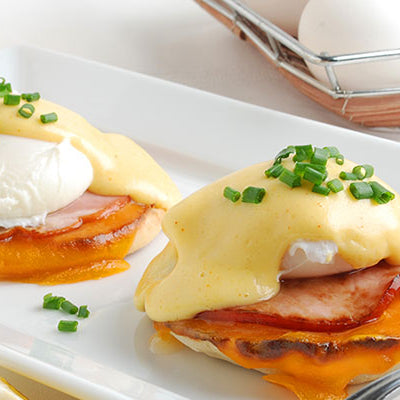 Quick Eggs Benedict with Chipotle Hollandaise Sauce