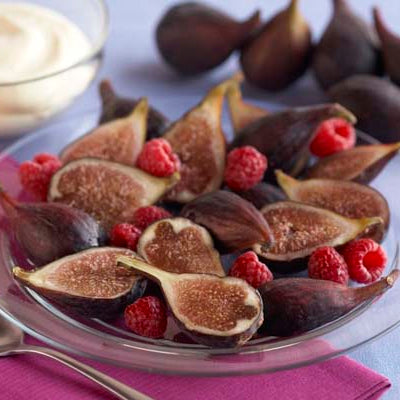 Image of Raspberries & Figs with Honey Mousse