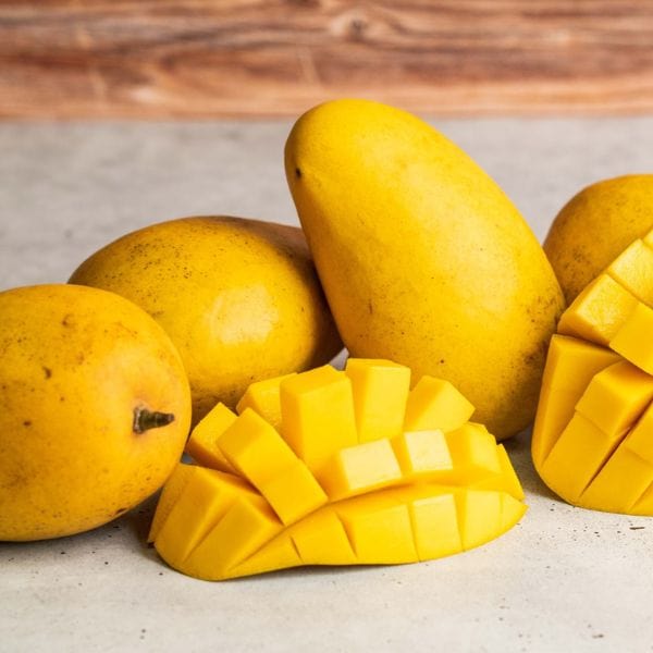 https://www.melissas.com/cdn/shop/files/4-pounds-image-of-honey-mangos-fruit-1125637415_600x600.jpg?v=1738768090