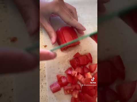 video of making salsa